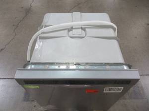 lot 633 image: Whirlpool Front Control Dishwasher in Monochromatic Stainless Steel with Anyware Plus Silverware Basket WDF520PADM