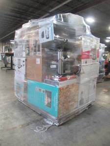 lot 637 image: WHOLESALE MIXED PALLET OF SMALL KITCHEN APPLIANCES AND COOKWARE