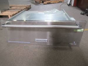 lot 449 image: KitchenAid Architect Series II 30 in. Slow Cook Warming Drawer, KOWT100ESS - Missing Warming Racks. Slight dent on RH Side.
