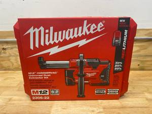 lot 30 image: MILWAUKEE M12 12-Volt Lithium-Ion Cordless HammerVac Universal Dust Extractor Kit with Two 1.5Ah Batteries, Charger and Case