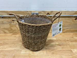 lot 74 image: 14.5 in. Dia x 16 in. H Straight Sided Twisted Lampakanay Basket