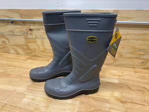 lot 107 image: BOOTMAKERS OLIVER Waterproof Work Boots (size 10)