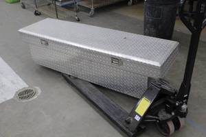 lot 471 image: Delta Diamond-plate Truck Bed Storage Box