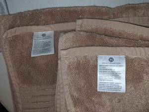 lot 56 image: 5 Pc. Hotel Collection Towel Set