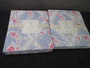 lot 18 image: 2 Twin Pottery Barn Kids Duvet Cove...