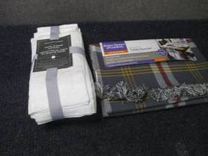 lot 26 image: 12 Hotel Napkins, Table Runner...