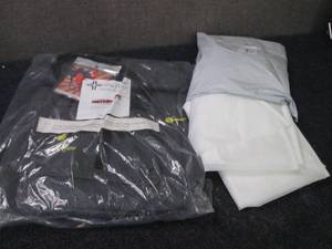 lot 39 image: Casual Backpack, 6 Breathable Garme...