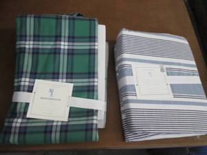 lot 51 image: 2 Twin Pottery Barn Kids Duvet Cove...