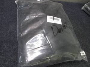 lot 55 image: 3 pc Black King Duvet Cover Set...