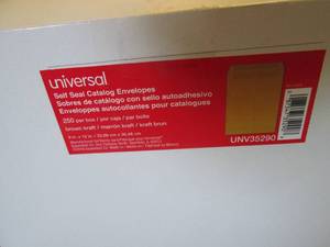 lot 73 image: Universal SelfStick Catalog Envelop...