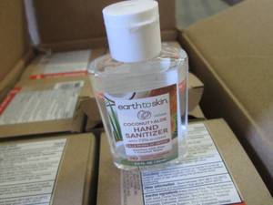 lot 98 image: 12- 6pks 2 oz Earth to Skin Coconut...