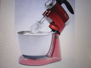 lot 247 image: Betty Crocker Stand Mixer open box ...