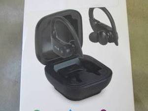 lot 361 image: iLIVE True Wireless Sport Earbuds o...