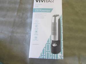 lot 386 image: Vivitar Desktop Air Purifier open b...