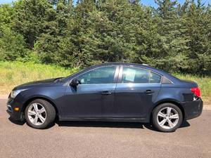 lot 1 image: 2015 Chevrolet Cruze LT - LOADED