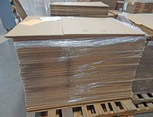 Large Pallet of 100 Corrugated 30 x 17 x 13 Shipping Boxes