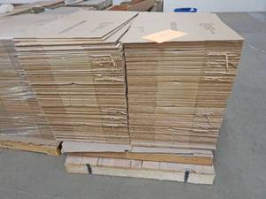 Large Pallet of 250 Made In America 21 x 16 x 10 Shipping Boxes