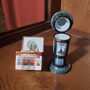 lot 137 image: Paris Streets Limoges Box pair