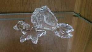 lot 29 image: Swarovski Figurines  Starfish, Oyster, Shell & Clown Fish