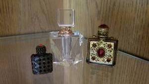 lot 67 image: Miniature Vintage Perfume Bottles