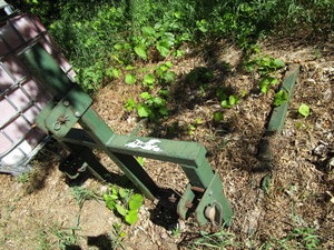 lot 19 image: Round Bale Mover