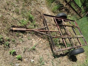 lot 22 image: Garden Trailer Frame