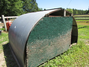 lot 50 image: Livestock Shelter
