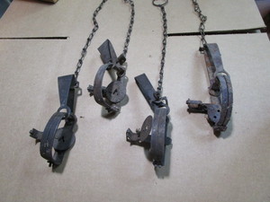 lot 70 image: Victor Pan Traps