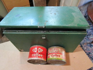 lot 90 image: Case, Coffee Cans