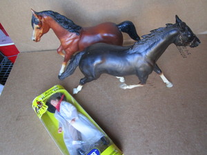 lot 114 image: Breyer Horses