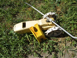 lot 179 image: Tractor Sprinkler