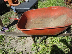 lot 187 image: Wheelbarrow