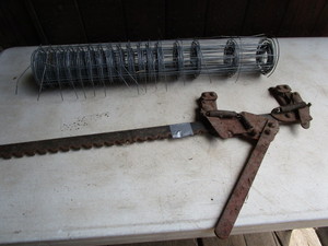 lot 227 image: Fence Stretcher, Fencing, Wedge