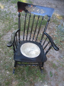 lot 132 image: Spindle Rocker