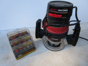 lot 151 image: Craftsman Router & Bits