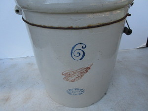 lot 135 image: RW #6 Crock