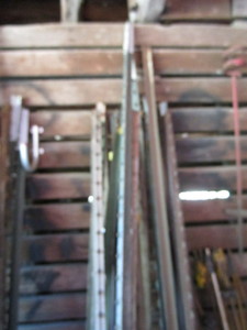 lot 172 image: Fence Posts