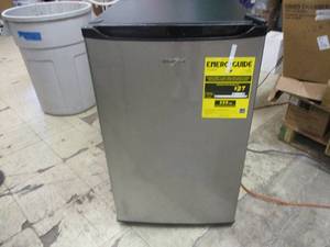 lot 1 image: Whirlpool 4.3 cubic feet refrigerat...