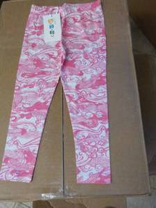 lot 117 image: Coyote and Co. pink leggings 10 siz...
