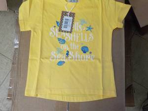 lot 126 image: Coyote and Co. yellow 10 size 3 top...