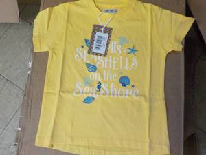 lot 128 image: Coyote and Co. yellow 10 size 4 top...