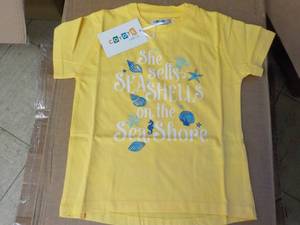 lot 131 image: Coyote and Co. yellow 10 size 5 top...