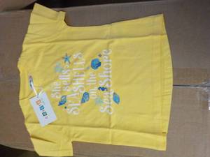 lot 132 image: Coyote and Co. yellow 4 size 3, 4 s...
