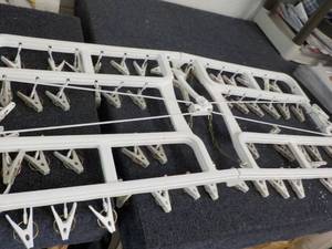 lot 201 image: childs hanging display 27x15, fold...