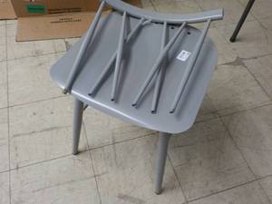lot 263 image: metal chair needs repair...