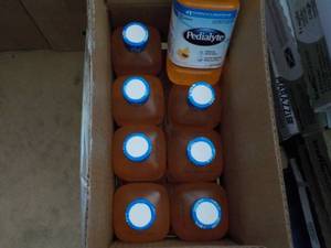 lot 315 image: case of 8 bottles Pedialyte mixed f...