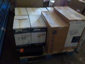 lot 319 image: pallet of vanity sinks...