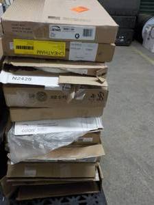 lot 341 image: 13 toilet seats, various sizes and ...