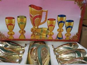 lot 457 image: Best Quality 7 piece pitcher and gl...