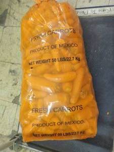 lot 465 image: 50 Pound bag of carrots